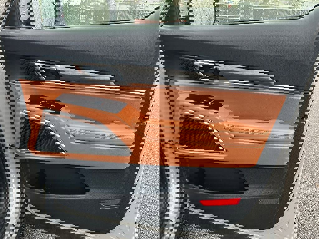 Used 2025 Kia Telluride SX Prestige X-Line image 25