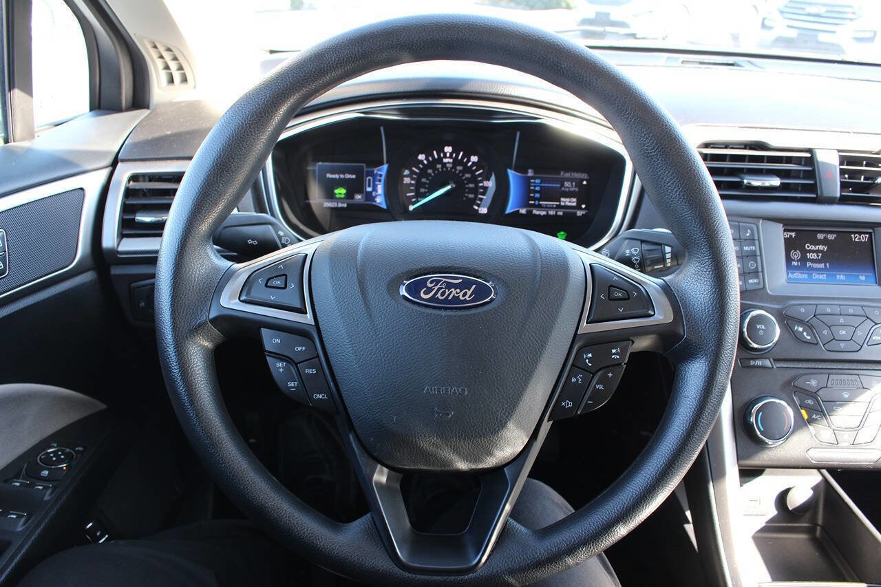 Used 2018 Ford Fusion S image 14