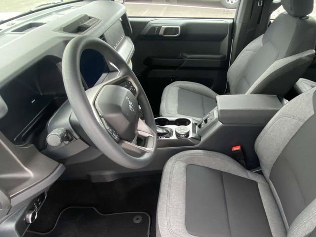 New 2025 Ford Bronco 4-Door image 4
