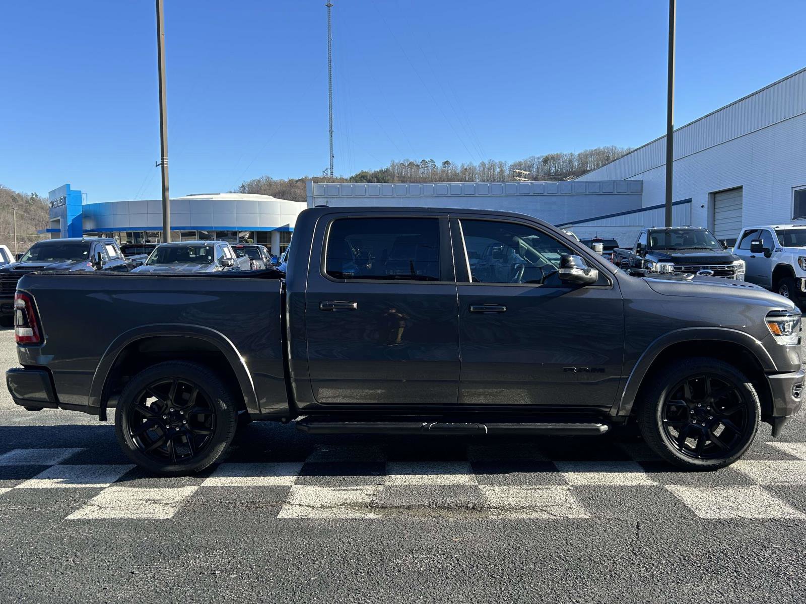 Used 2022 RAM 1500 Laramie image 2