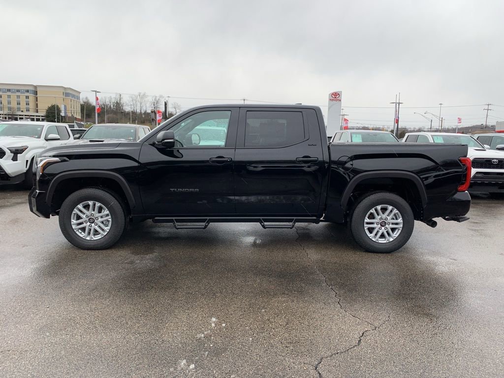 New 2026 Toyota Tundra SR5 image 9