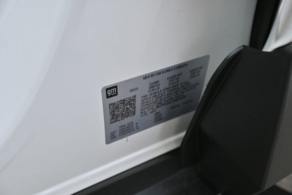 Used 2025 Chevrolet Trax RS w/ Driver Confidence Package image 27