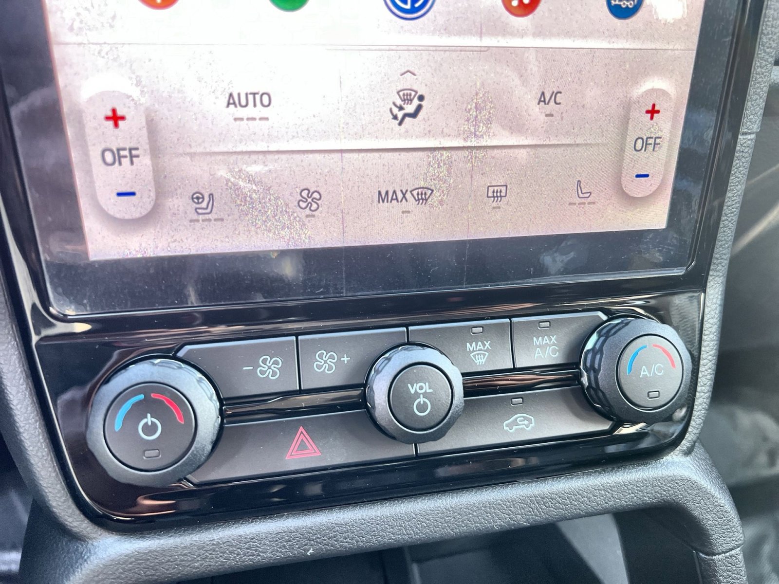 New 2025 Ford Ranger Lariat w/ FX4 Off-Road Package image 21