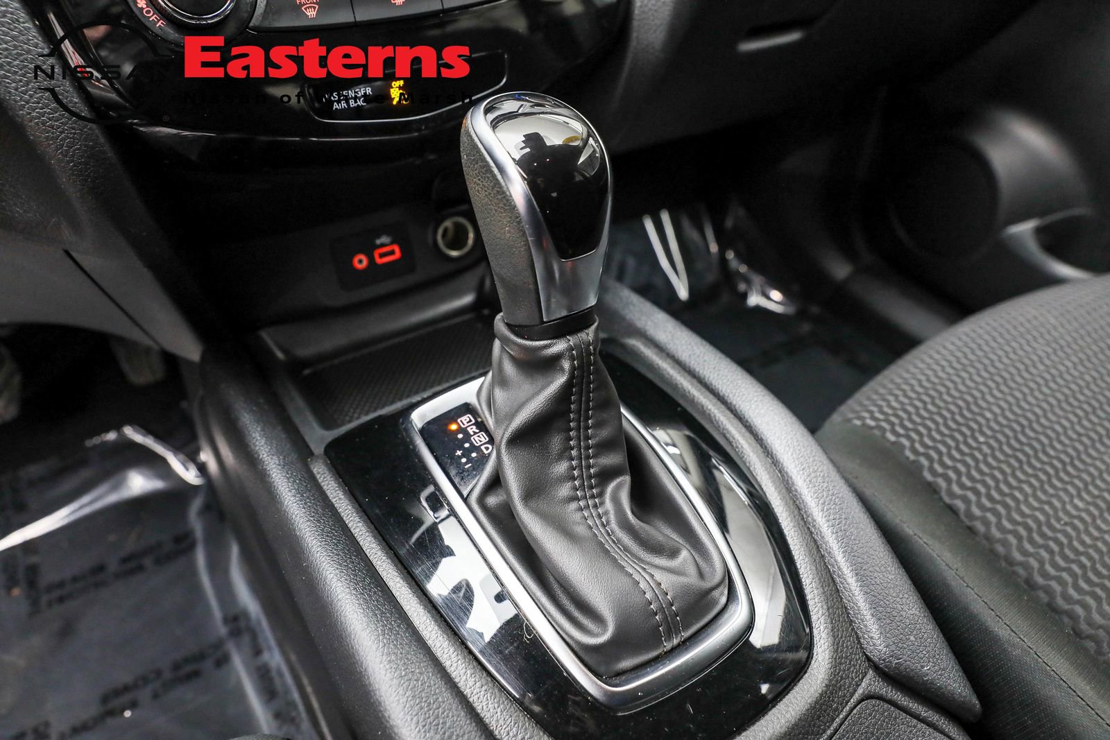 Used 2022 Nissan Rogue Sport S image 13