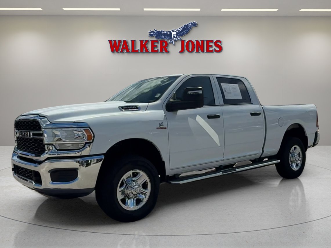 Used 2023 RAM 3500 Tradesman w/ Chrome Appearance Group image 12