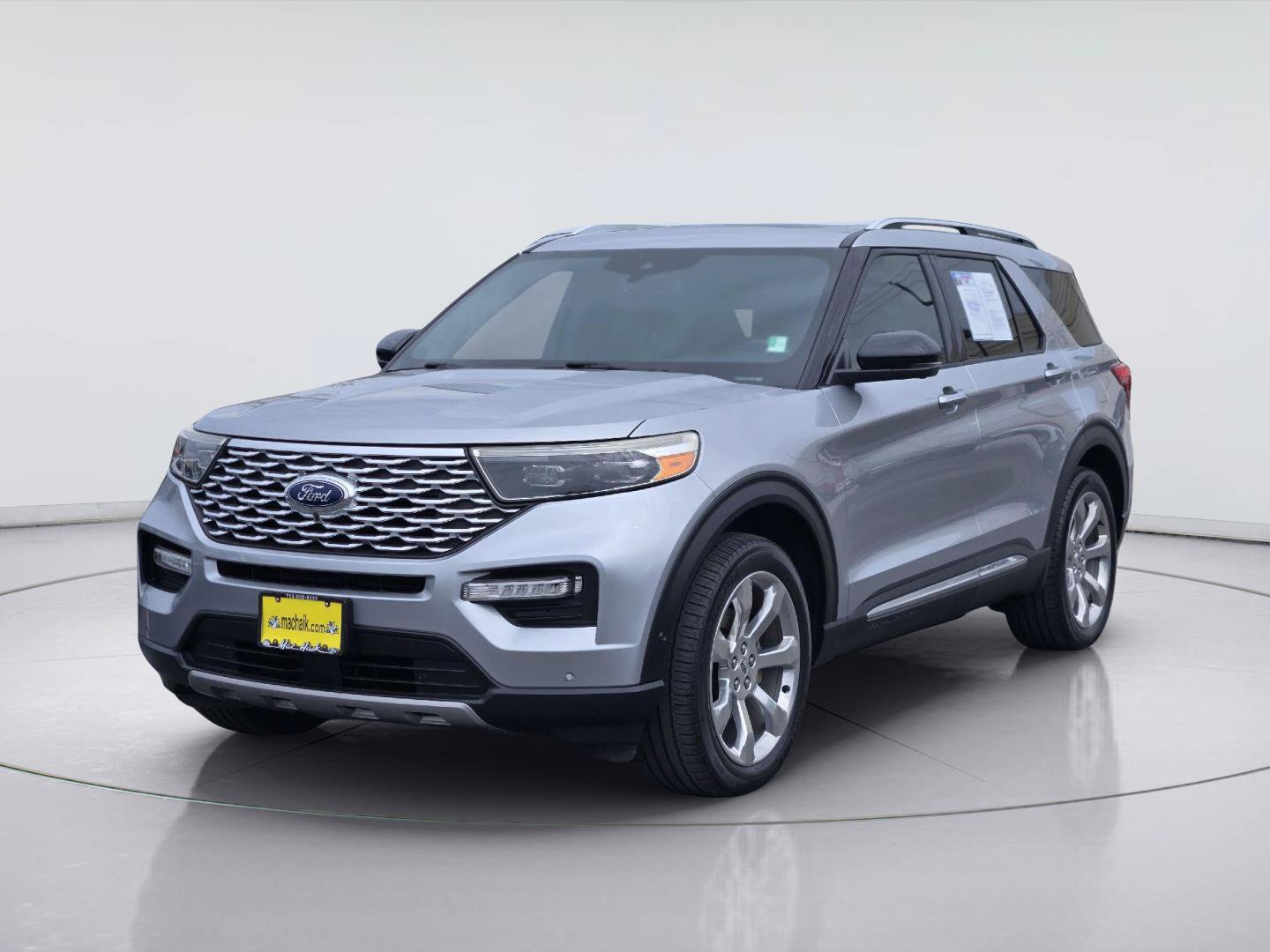 Used 2020 Ford Explorer Platinum AWD/4WD image 1