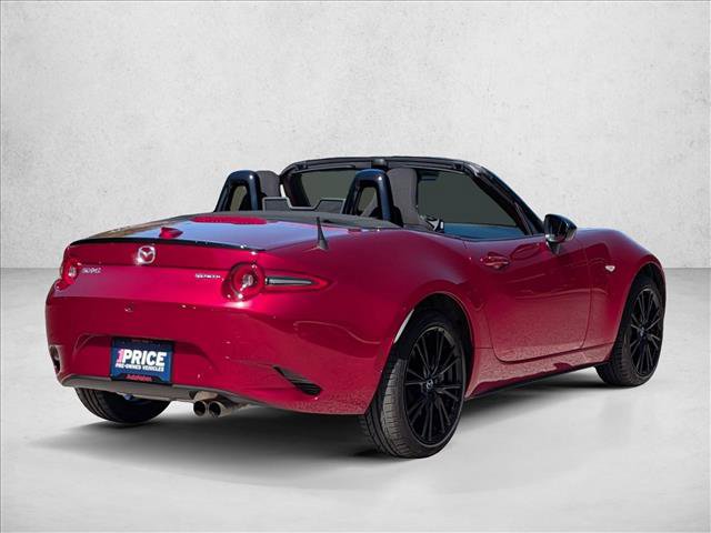 Used 2024 MAZDA MX-5 Miata Club RWD image 5