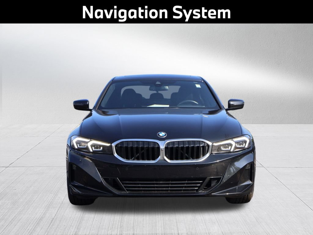 Used 2023 BMW 330i xDrive Sedan w/ Premium Package AWD/4WD image 3