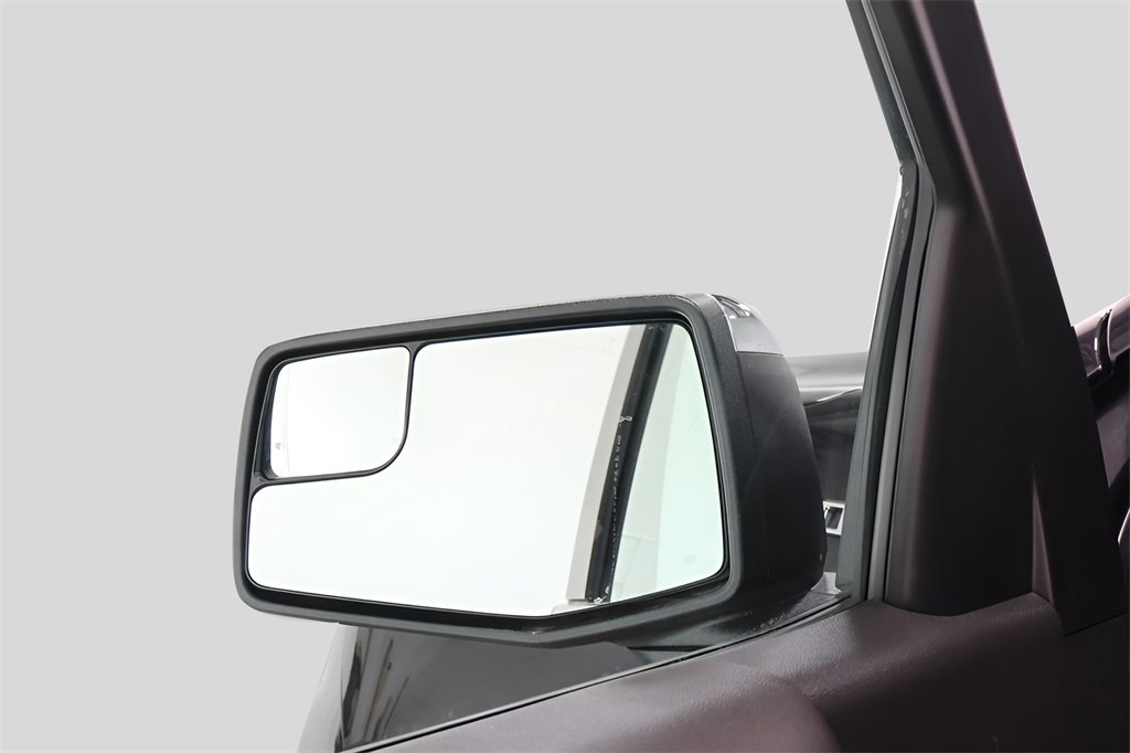 Used 2022 Chevrolet Silverado 1500 LT image 22