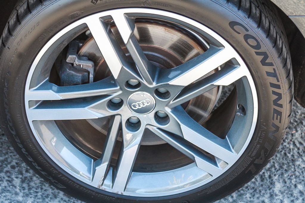 Used 2017 Audi A4 2.0T Premium Plus w/ Premium Plus Package AWD/4WD image 11