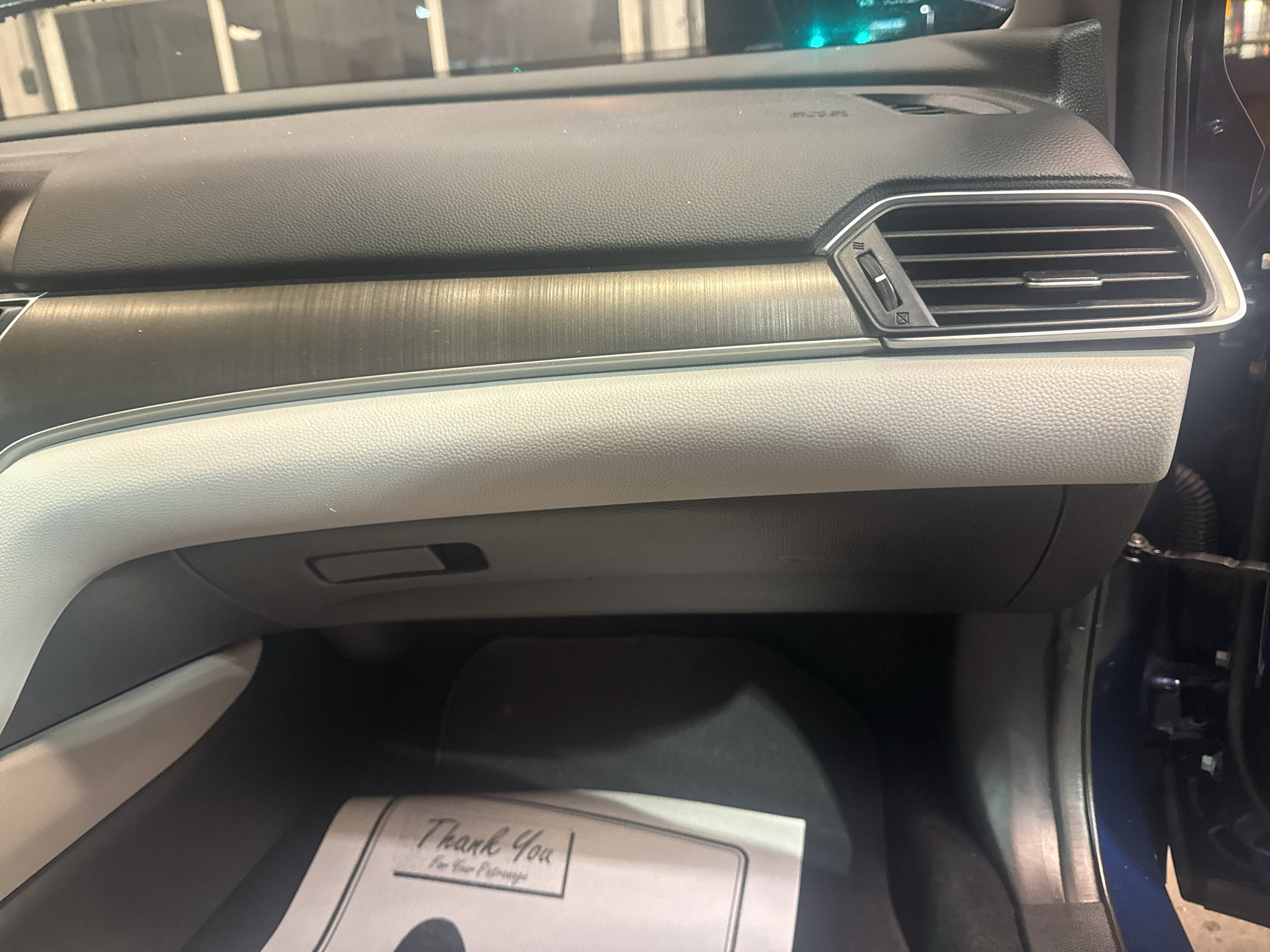 Used 2018 Honda Accord LX image 26