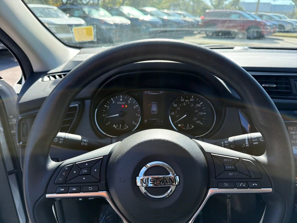 Used 2018 Nissan Rogue Sport S w/ S Appearance Package image 18