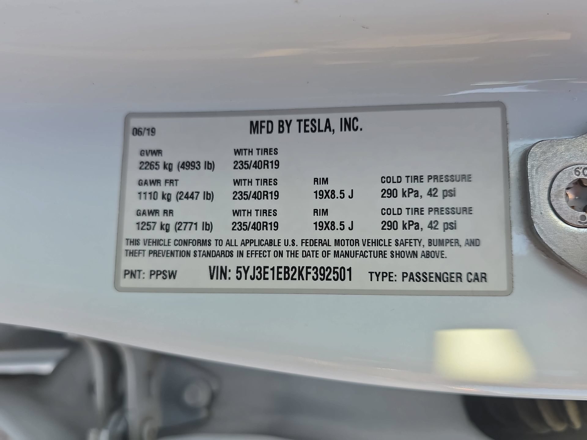 Used 2019 Tesla Model 3 Long Range AWD/4WD image 32