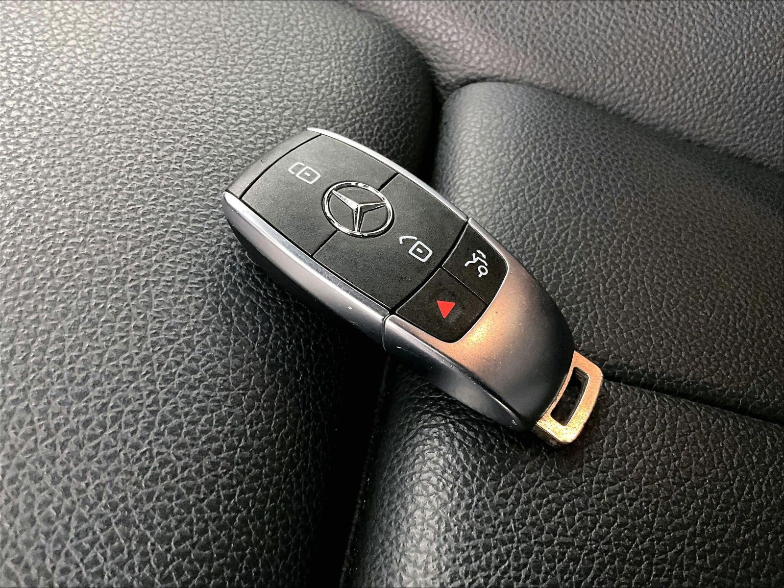 Certified 2024 Mercedes-Benz EQB 250+ image 12