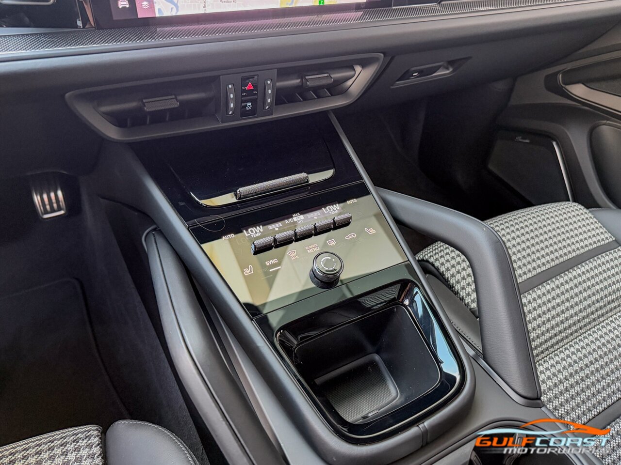 Used 2026 Porsche Cayenne GTS image 18