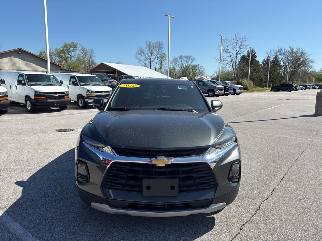 Used 2020 Chevrolet Blazer LT FWD image 2