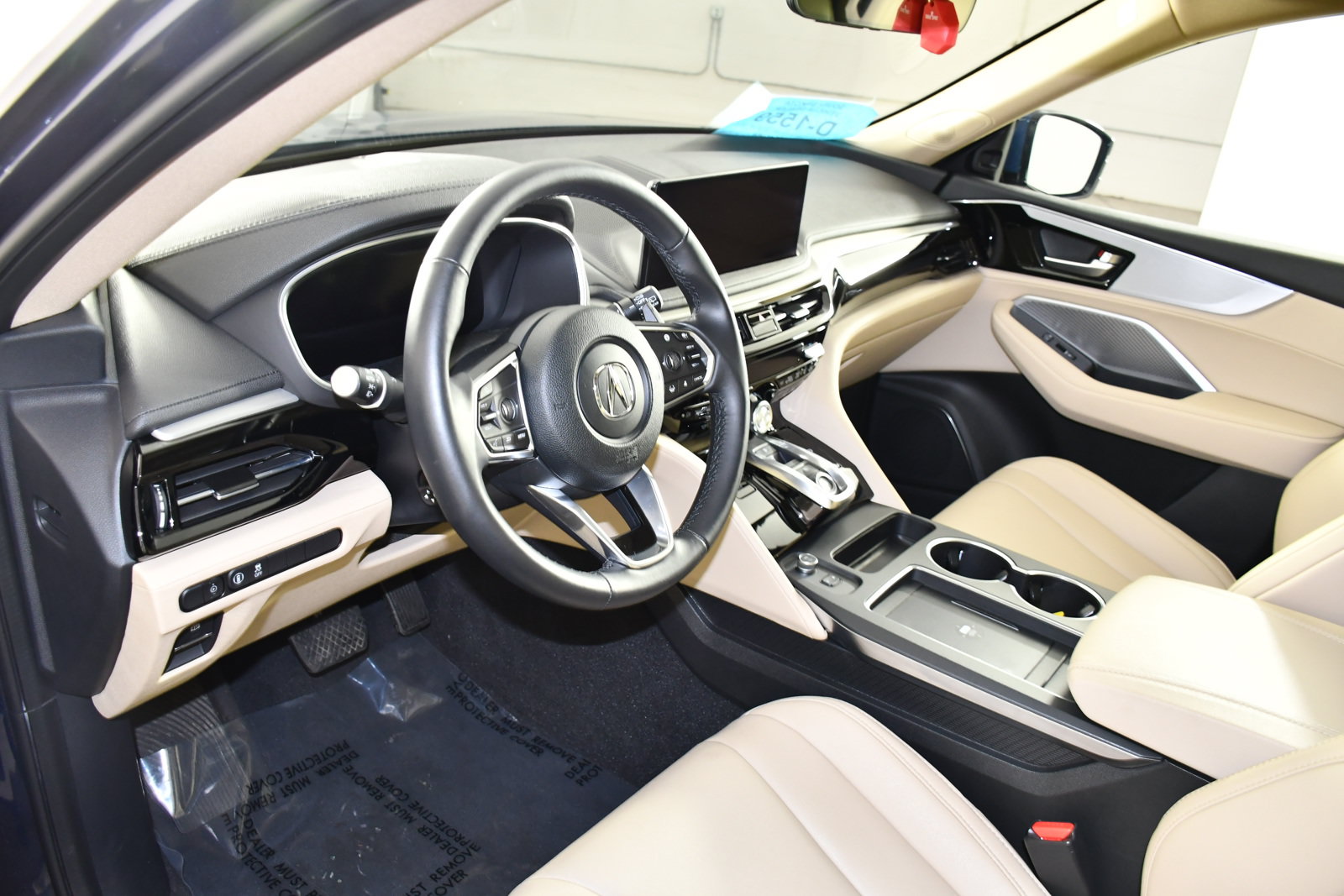 Certified 2025 Acura MDX SH-AWD image 2