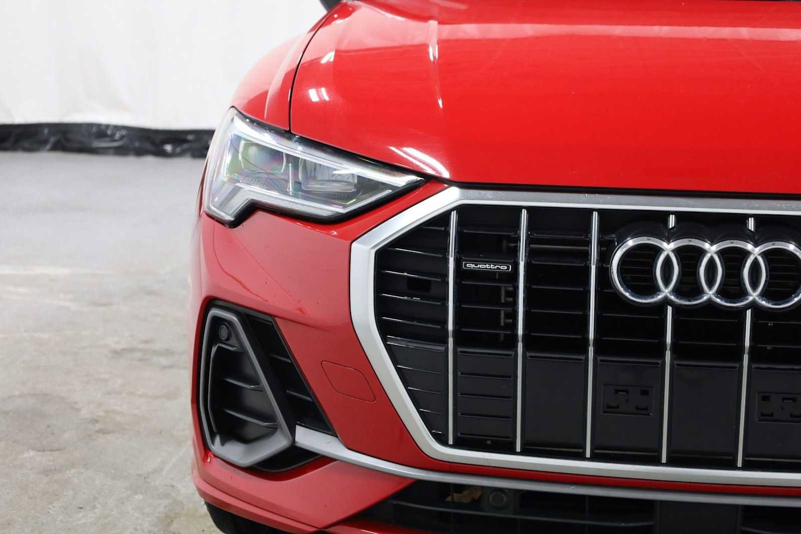 Used 2020 Audi Q3 2.0T Premium Plus w/ Premium Plus Package image 15