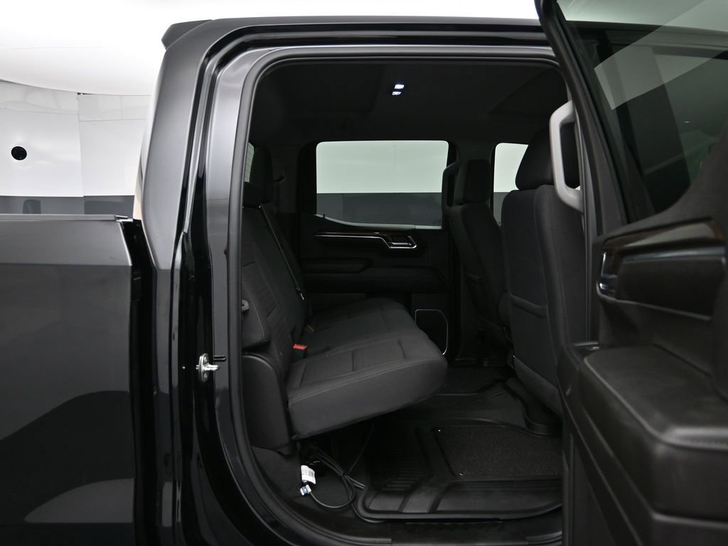 Certified 2024 Chevrolet Silverado 1500 RST w/ Redline Edition image 26