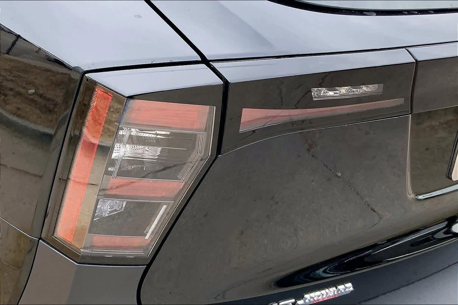 Used 2025 Nissan Kicks S AWD/4WD image 27