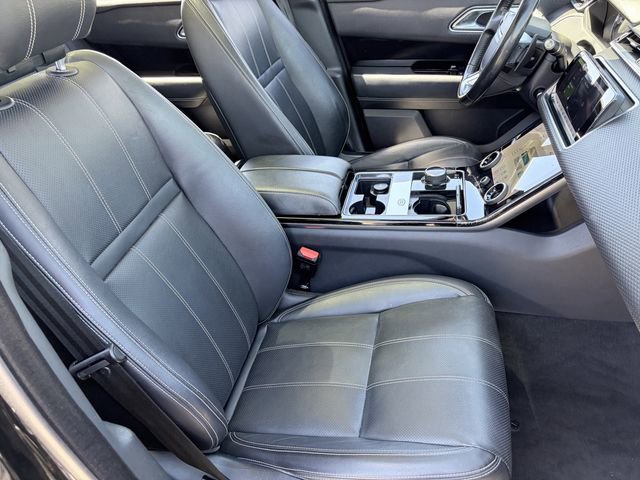 Used 2018 Land Rover Range Rover Velar S AWD/4WD image 18