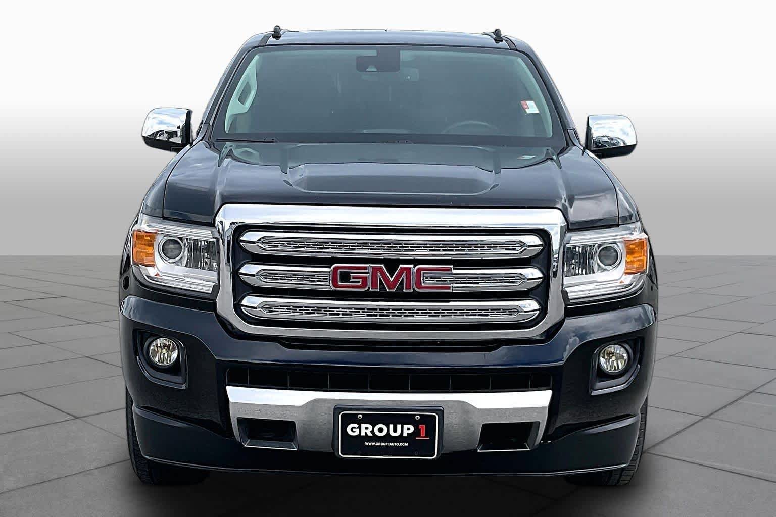 Used 2015 GMC Canyon SLT w/ Driver Alert Package AWD/4WD image 4