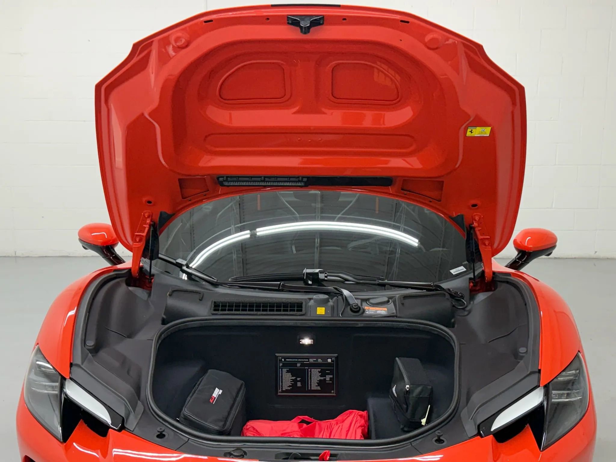 Used 2024 Ferrari 296 GTS image 59