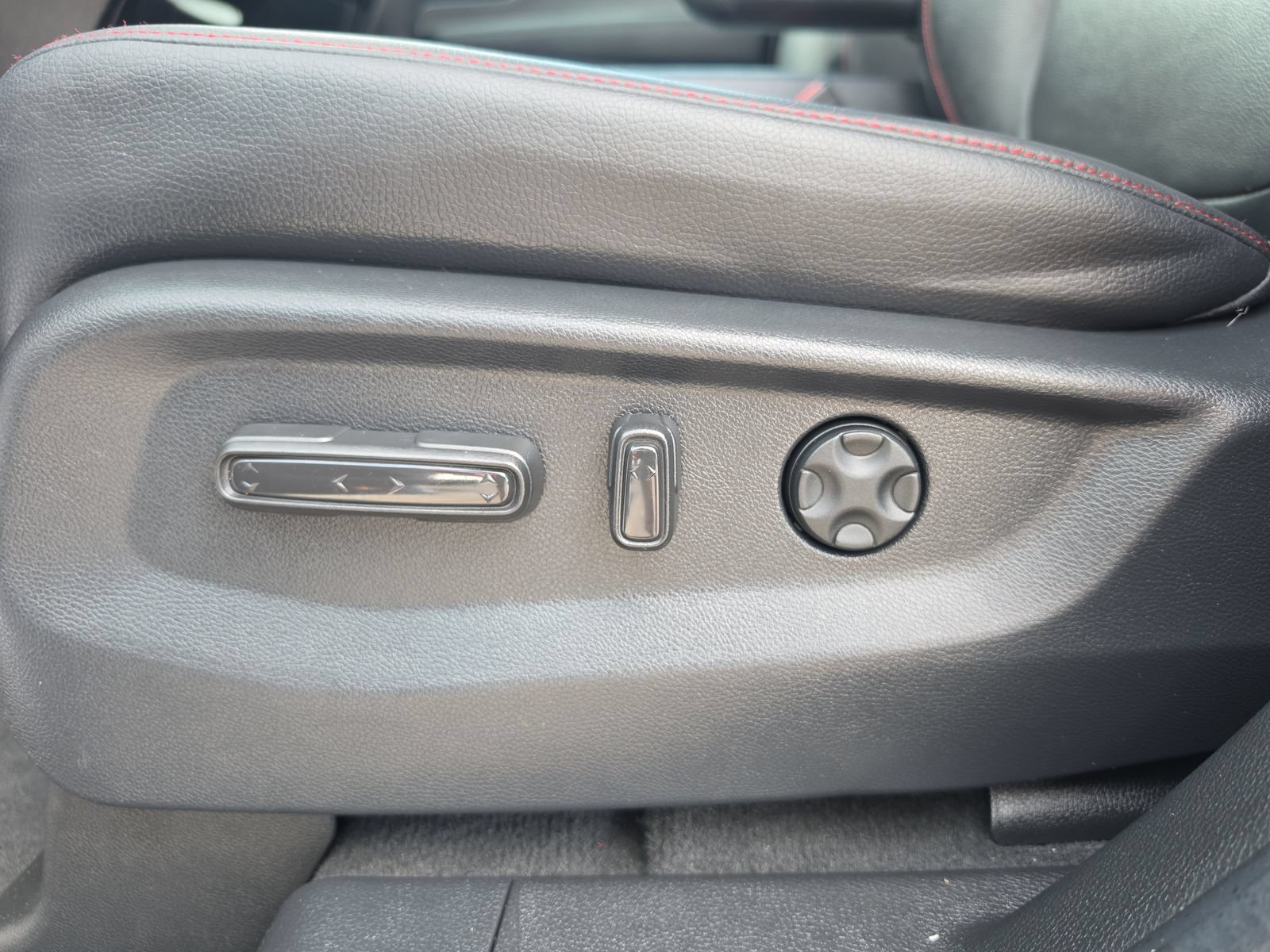 Used 2024 Honda Odyssey Sport image 16