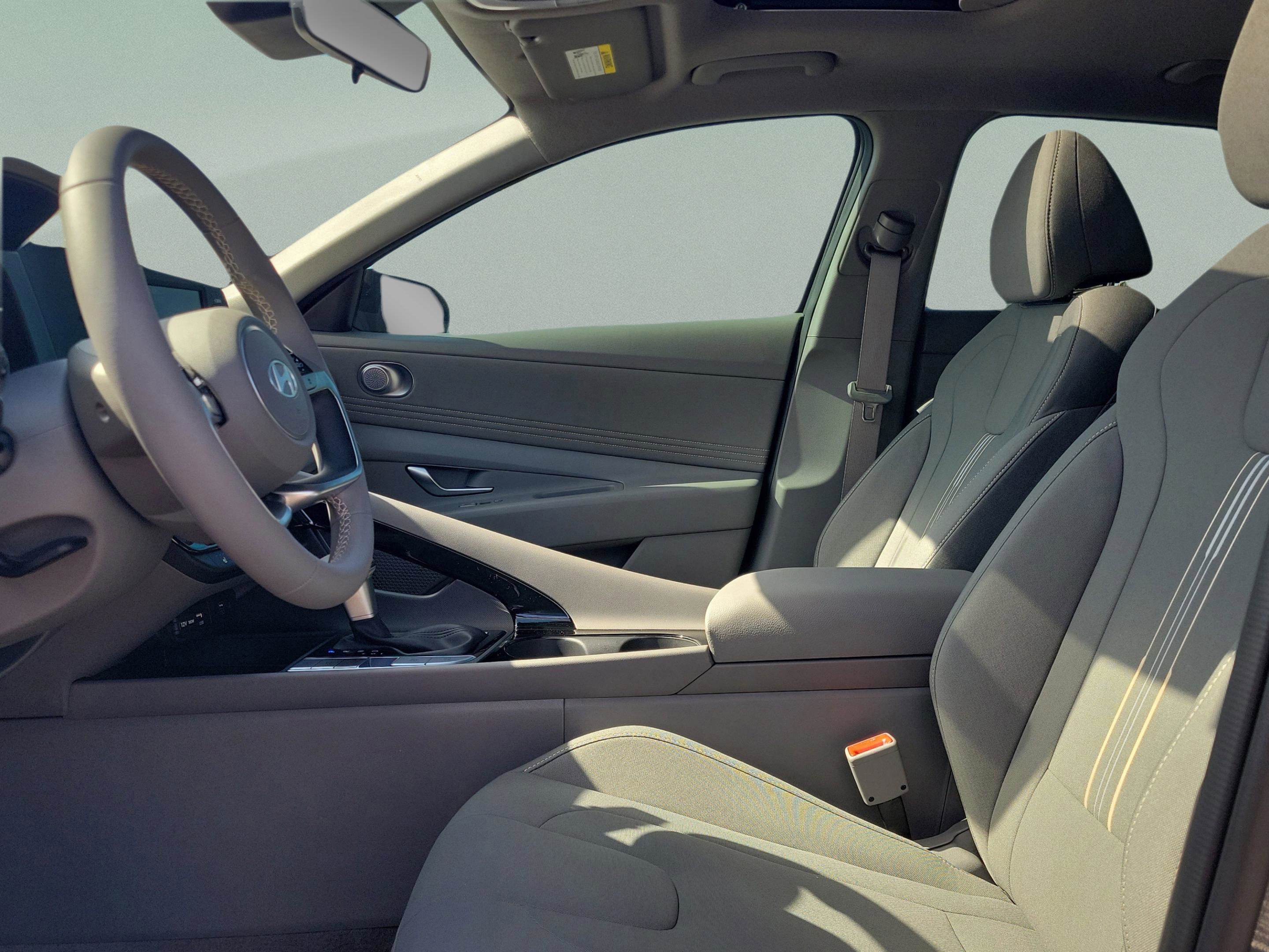New 2026 Hyundai Elantra SEL Sport Premium FWD image 9