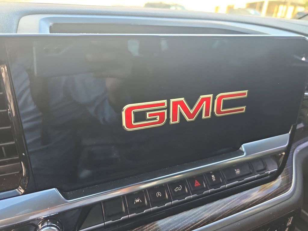 Used 2022 GMC Sierra 1500 Elevation image 22
