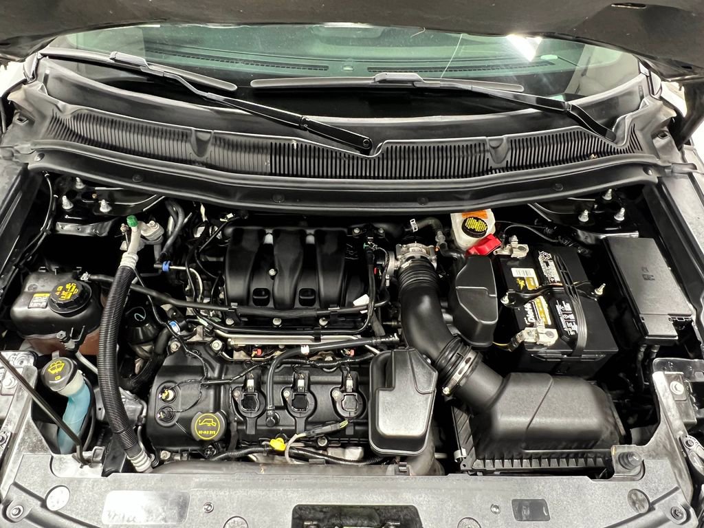 Used 2018 Ford Explorer Limited w/ Equipment Group 301A image 29