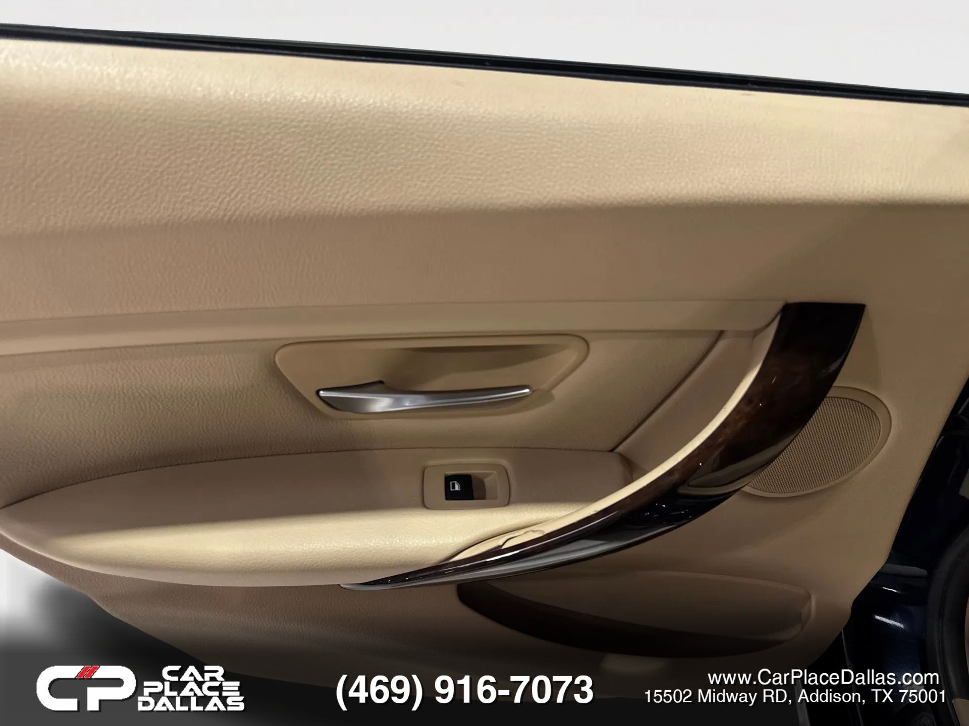 Used 2014 BMW 320i Sedan RWD image 16
