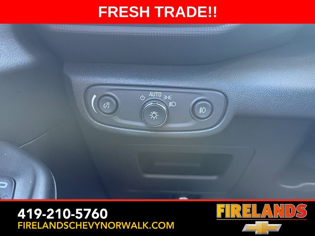 Used 2023 Chevrolet TrailBlazer ACTIV w/ Sun and Liftgate Package image 19
