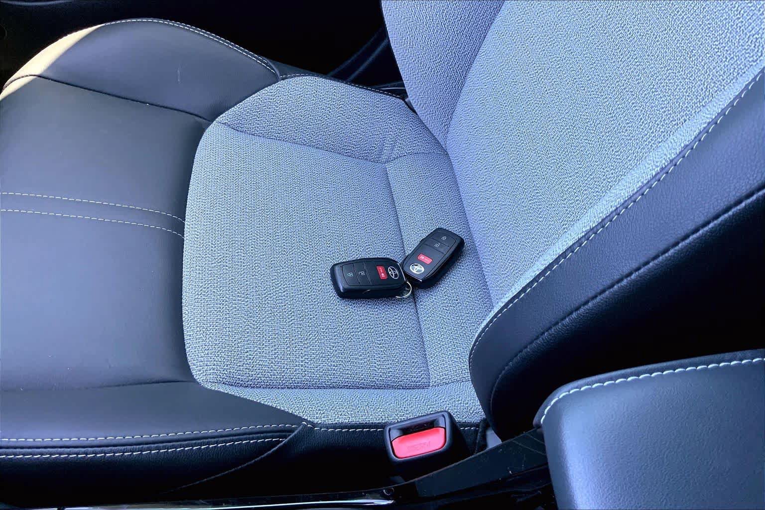 Certified 2025 Toyota Corolla XSE FWD image 14