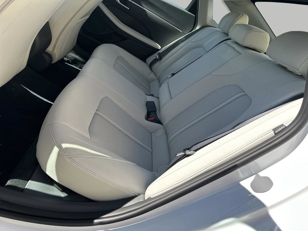 New 2026 Hyundai Sonata SEL FWD image 22