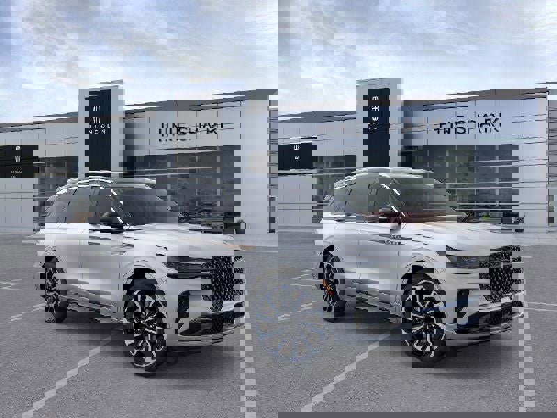 New 2026 Lincoln Nautilus Black Label image 7