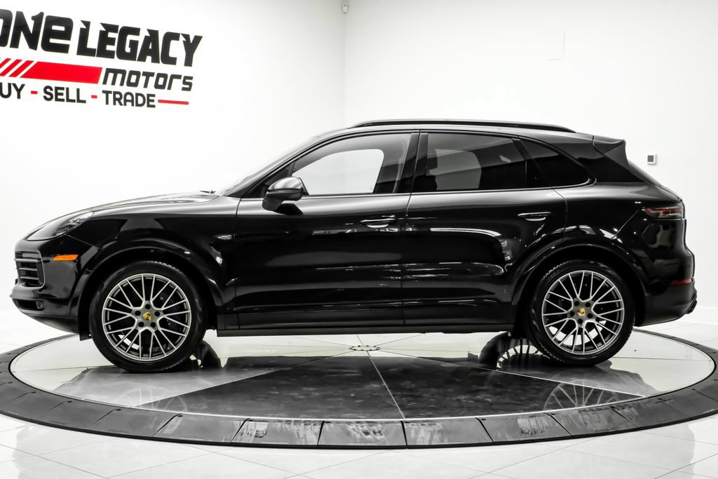 Used 2023 Porsche Cayenne S Platinum w/ Premium Package Plus AWD/4WD image 13