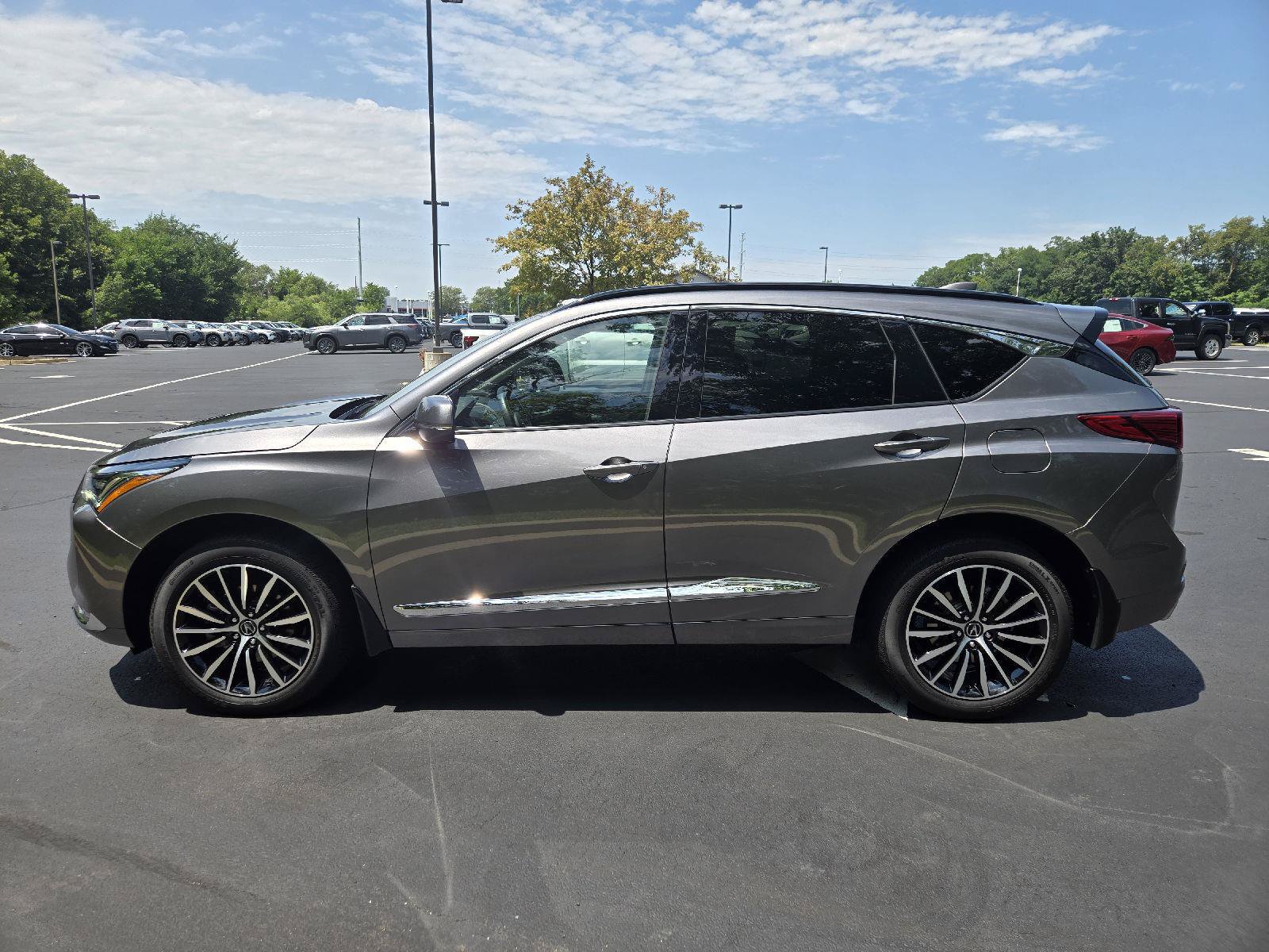 Used 2025 Acura RDX w/ Advance Package AWD/4WD image 5