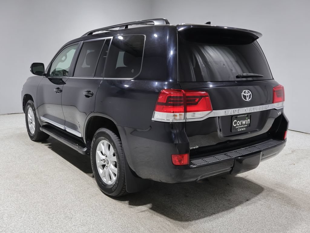 Used 2017 Toyota Land Cruiser AWD/4WD image 5