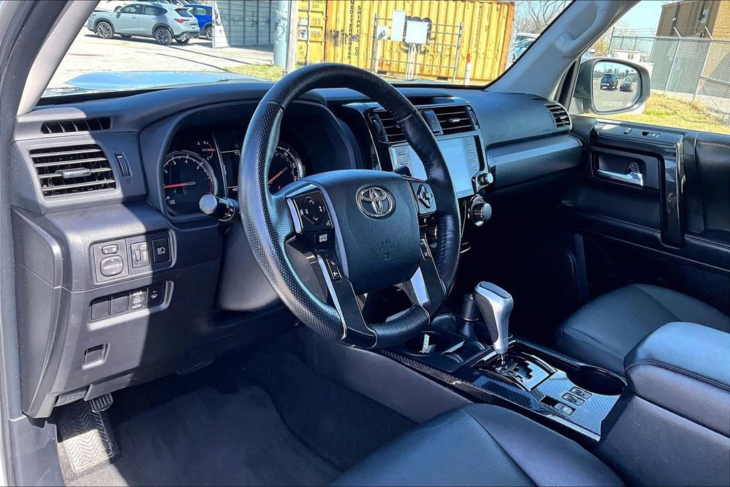 Used 2024 Toyota 4Runner TRD Off-Road Premium image 17