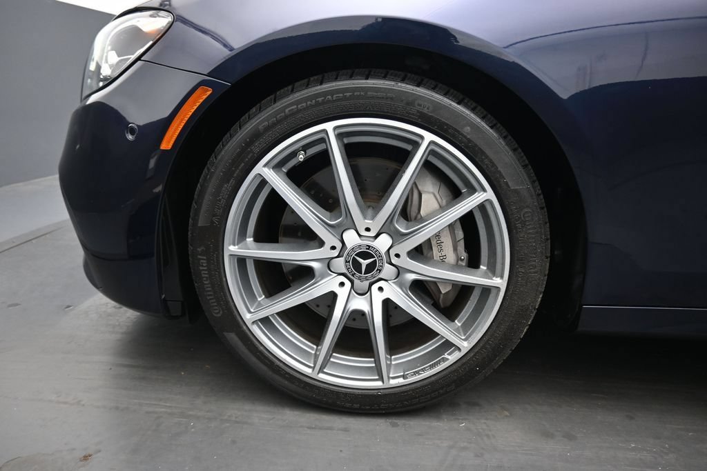 Used 2022 Mercedes-Benz E 350 Sedan w/ AMG Line Exterior image 55