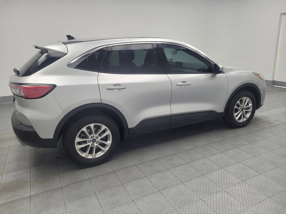 Used 2020 Ford Escape SE image 10
