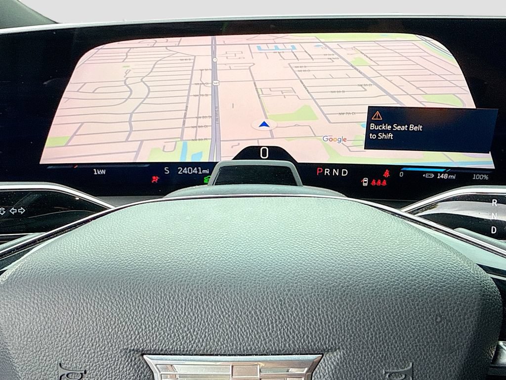 Used 2023 Cadillac Lyriq AWD image 16