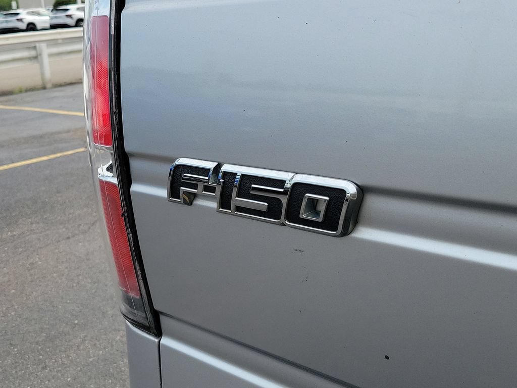 Used 2013 Ford F150 XLT w/ XLT Chrome Pkg RWD image 9