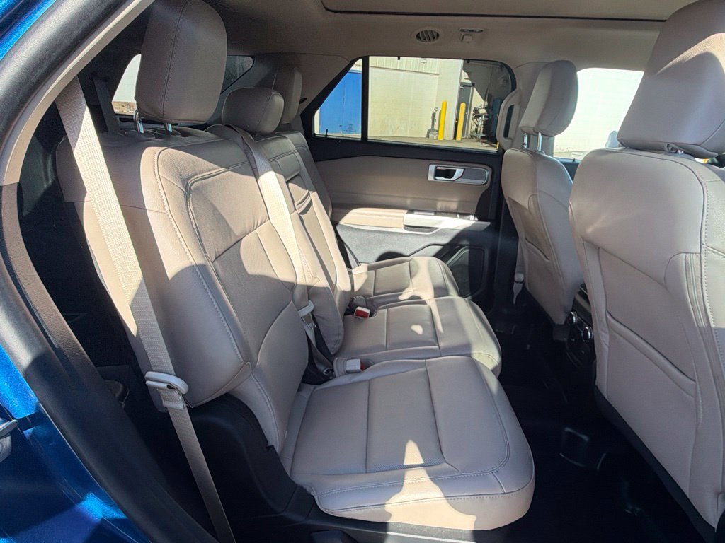 Certified 2022 Ford Explorer Limited AWD/4WD image 49