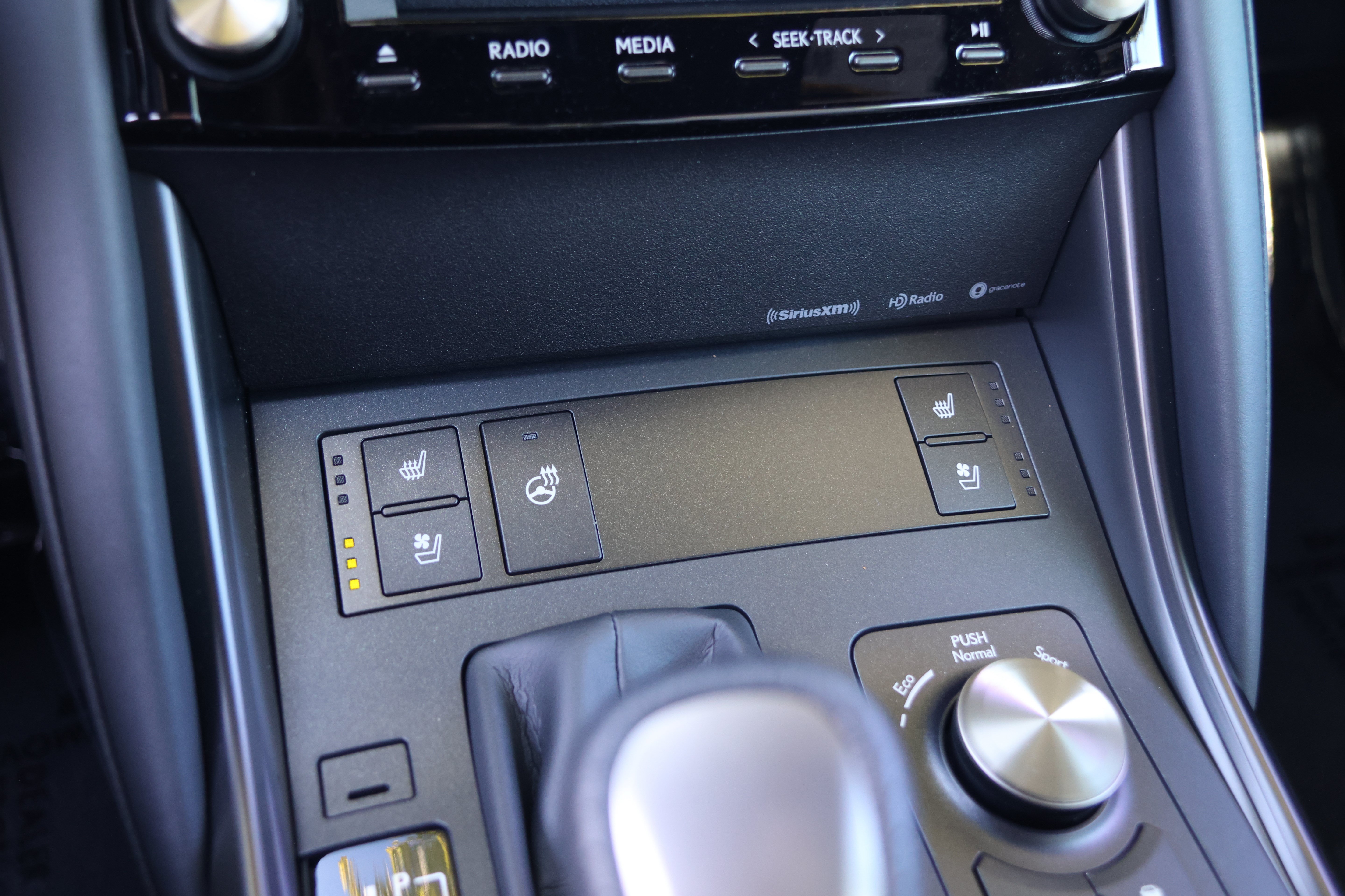 Certified 2025 Lexus IS 350 F Sport RWD image 24