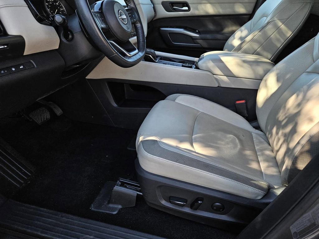 Certified 2022 Nissan Pathfinder SL w/ SL Premium Package image 20
