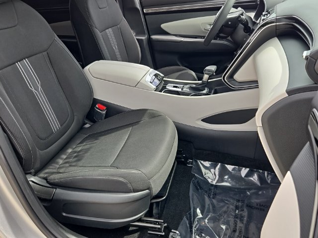 Used 2024 Hyundai Tucson SEL FWD image 16