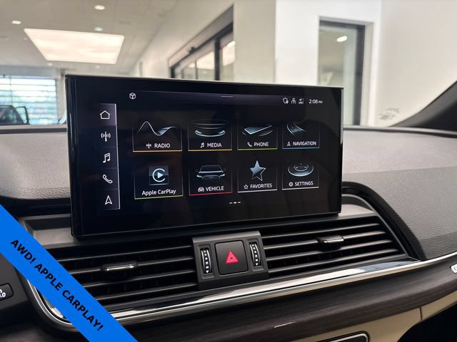 Used 2023 Audi Q5 2.0T Premium w/ Convenience Package AWD/4WD image 17