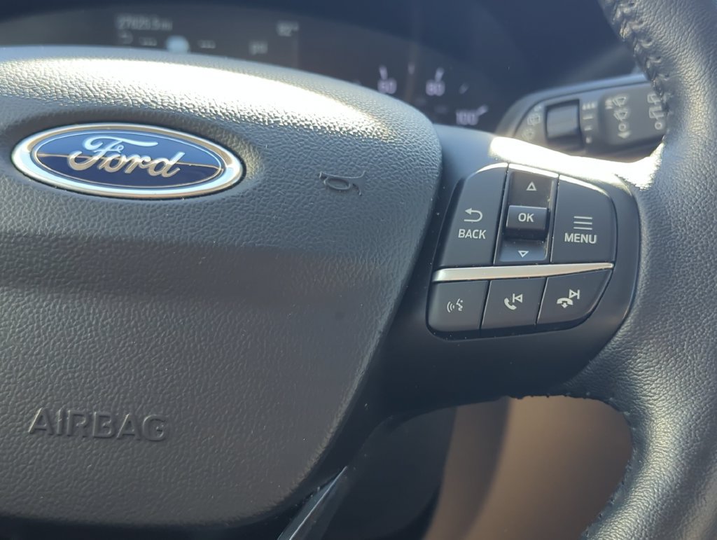 Used 2020 Ford Escape SEL FWD image 16